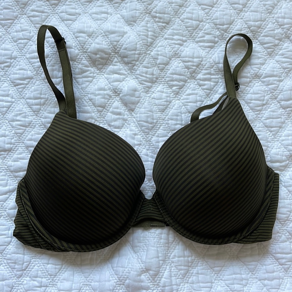 Victoria’s Secret Padded Perfect Coverage Bra - 34C